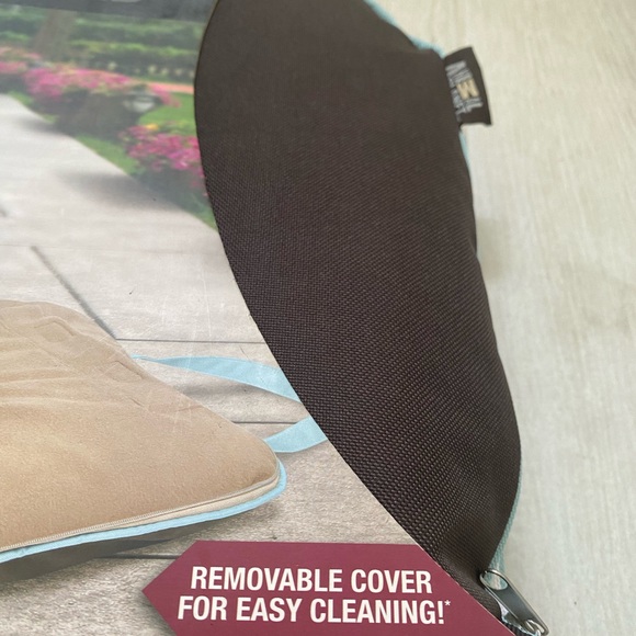 Pet bed 🐶 🐩 new never open or use - Picture 5 of 7